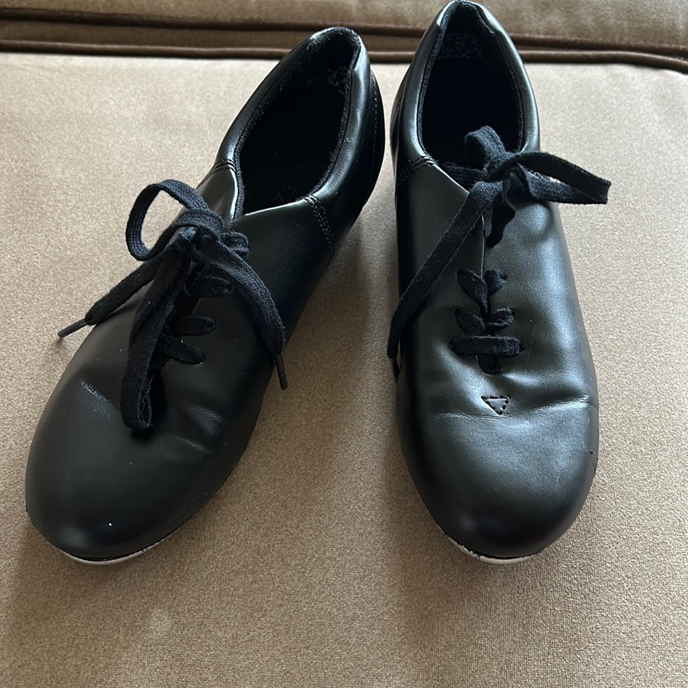 CAPEZIO Tap shoes